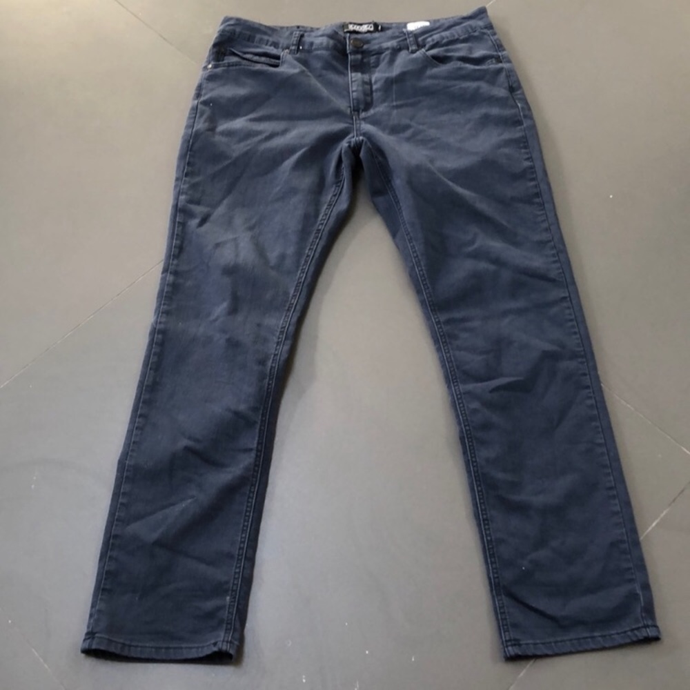 Ezekiel Jeans